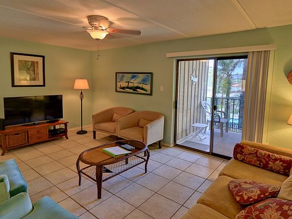 2nd image of 104 E Parade Dr #16