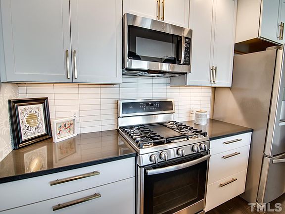5th image of 515 N Mangum St #52
