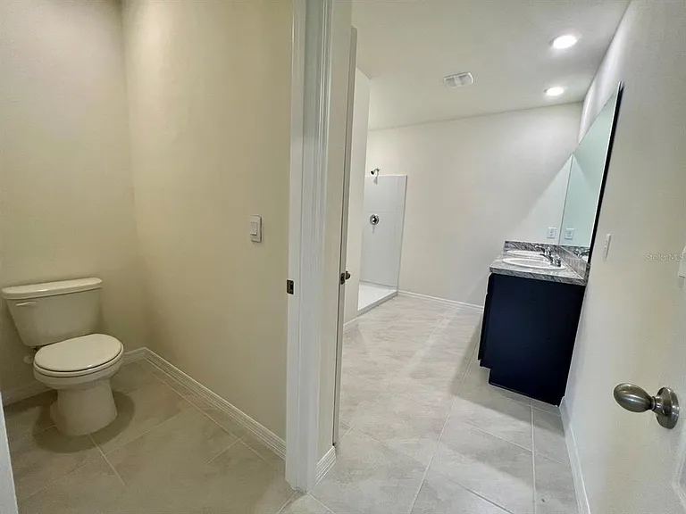 308 Sofia Ln — Photo 16