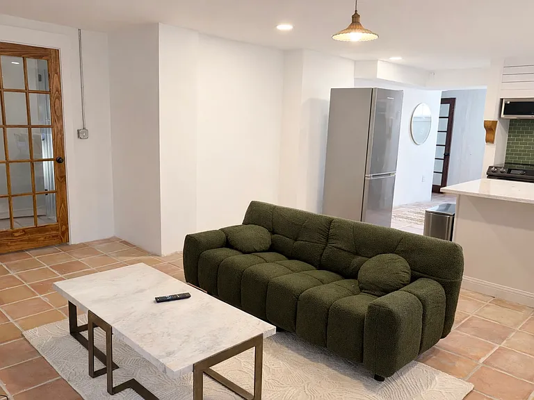 106 N Buchanan Blvd #1 — Photo 10