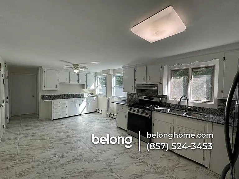 36 Allen Rd — Photo 5