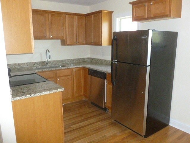 1st image of 102 N Colonial Ave APT 3