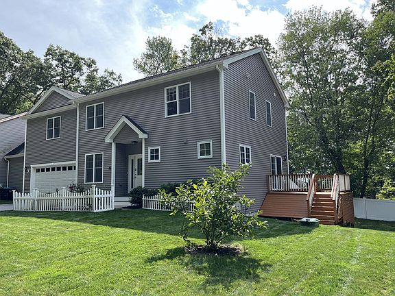 2nd image of 20 Beacon St #20