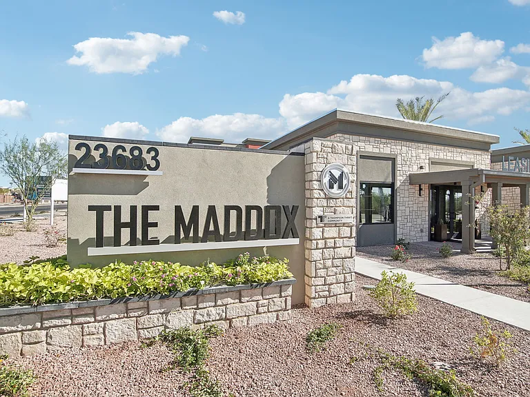 The Maddox Luxury Apartments — Photo 19