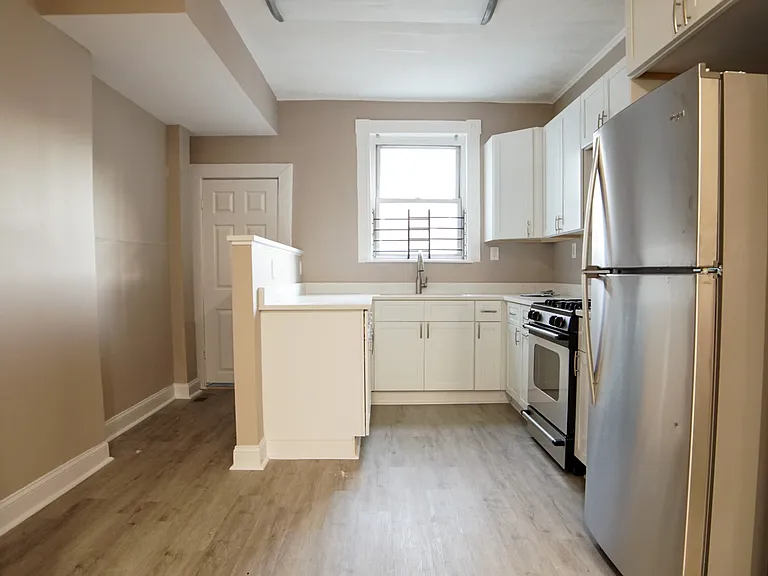 2705 Orleans St — Photo 3
