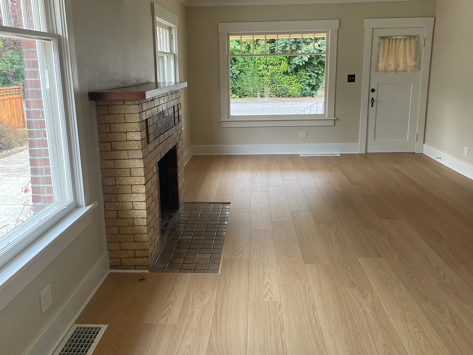 2 bed, 1147 sqft, $3,000 — Photo 2
