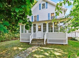 203 Shelton Rd, Trumbull, CT 06611