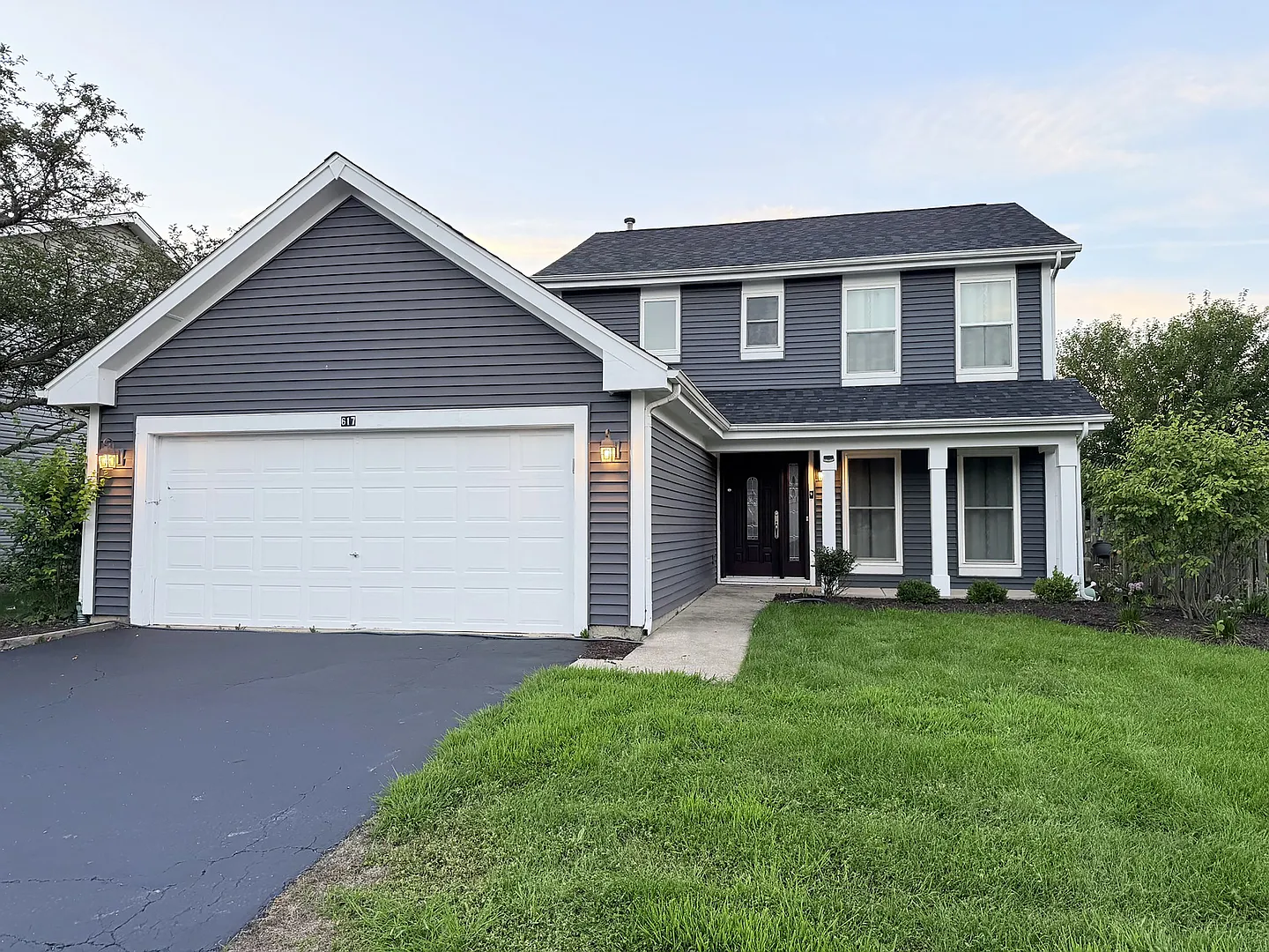 3 bed, 2.5 bath, 1430 sqft, $2,600 — Photo 1