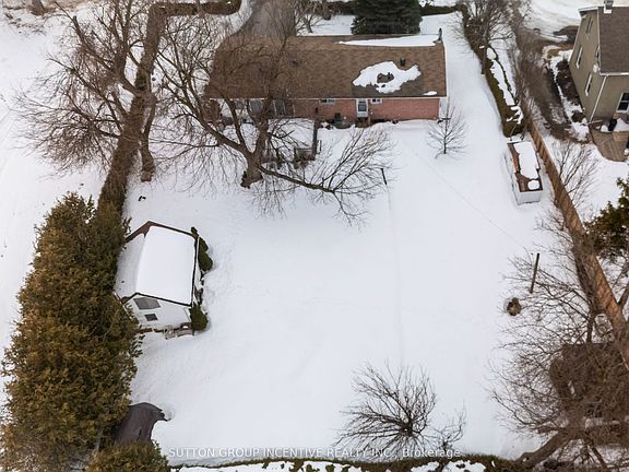 5th image of 7327 9th Line