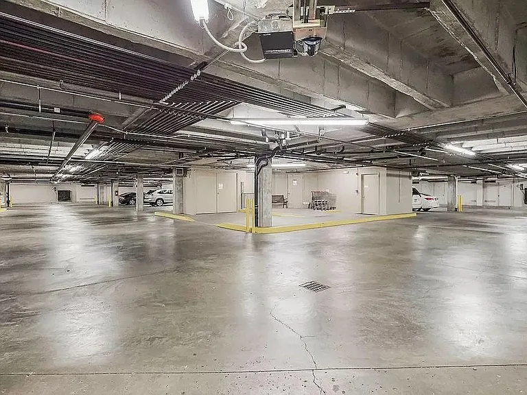 9100 Lamar Ave #106 — Photo 13