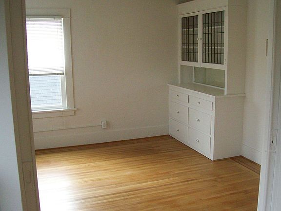 Living room Shelves.