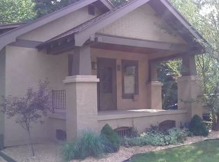 242 E 16th St, Holland, MI
