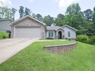 4113 Lakepoint Dr, Tuscaloosa, AL 35405
