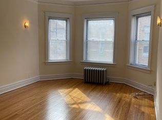 6962 N Sheridan Rd #1B, Chicago, IL 60626