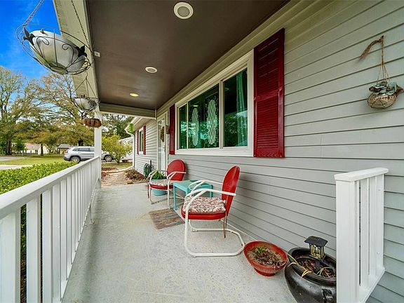 4th image of 10821 SW 87th Ter
