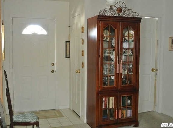 2nd image of 4 Teresa Ln #4