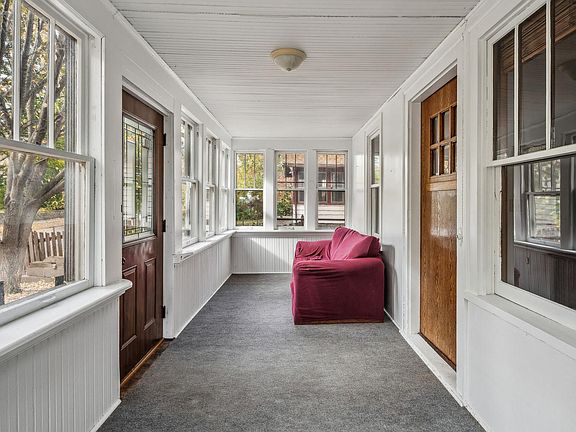 2nd image of 1087 Wakefield Ave