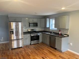 72-74 Saint Francis St, Newark City, NJ 07105