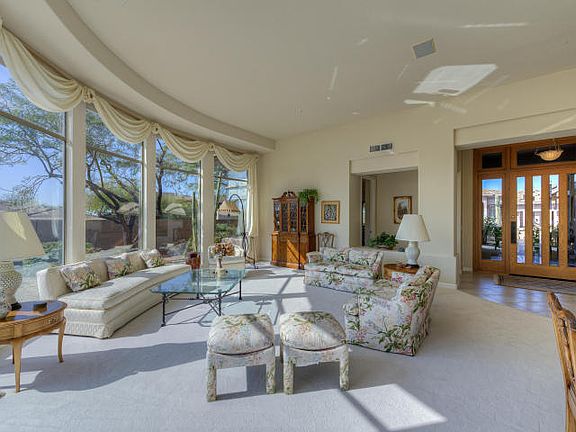 4th image of 11039 E Verbena Ln