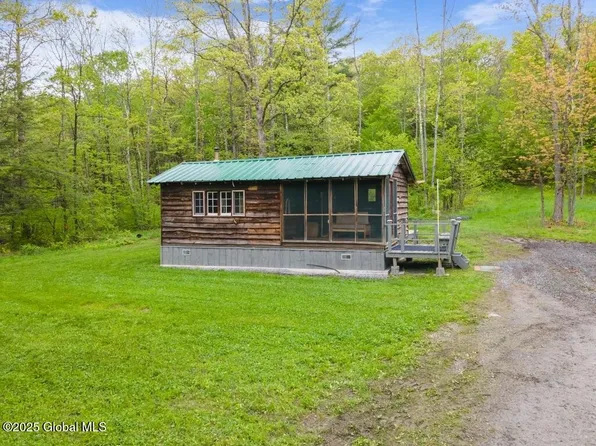 429 Posson Hill Road, Middleburgh, NY 12122