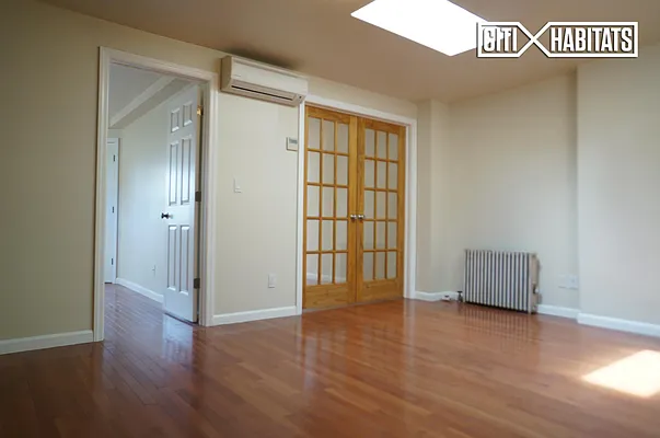 Rented by Citi Habitats | media 12