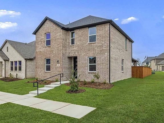 2nd image of 3301 Little Bluestem Rd