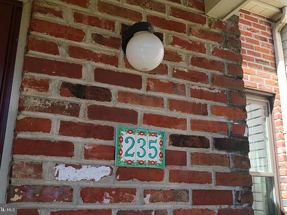 2nd image of 235 Parkview Way