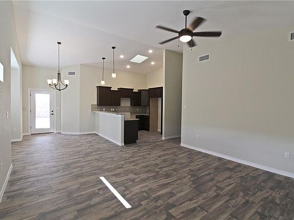 2nd image of 6429 Tama St