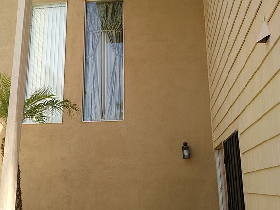 2nd image of 425 N Palm Ave