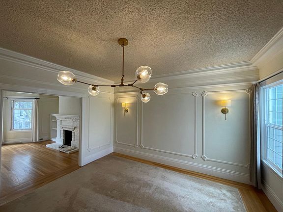 5th image of 114 Lake St