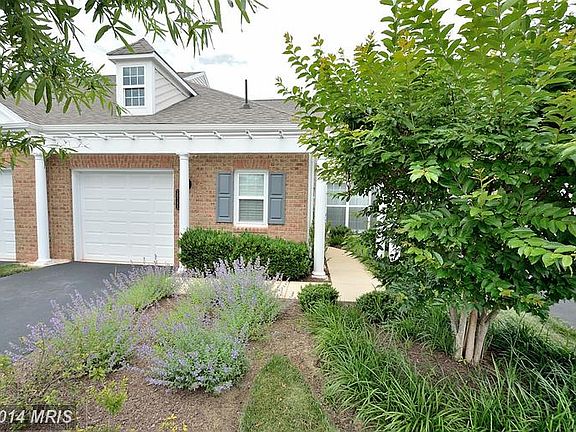2nd image of 20782 Adams Mill Pl