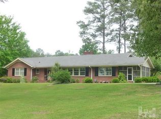 500 Butler Dr, Clinton, NC 28328