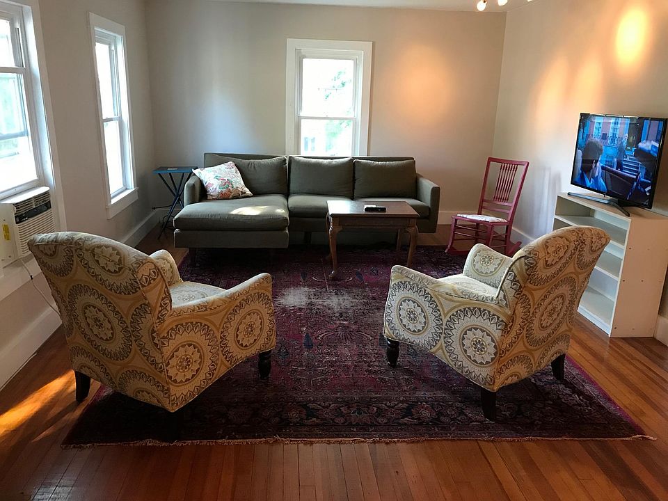 1st image of 106 Clinton St