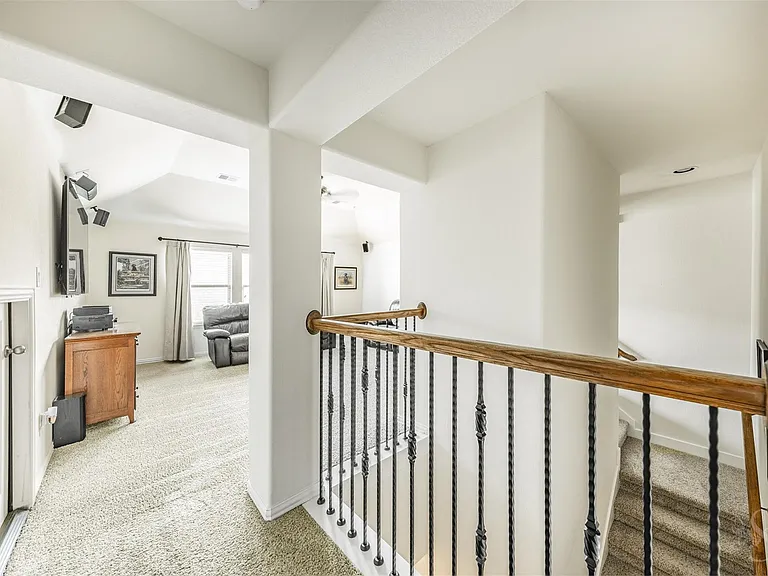6003 Hedgepark Dr — Photo 35