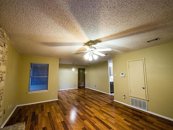 2nd image of 12721 Acadian Trl