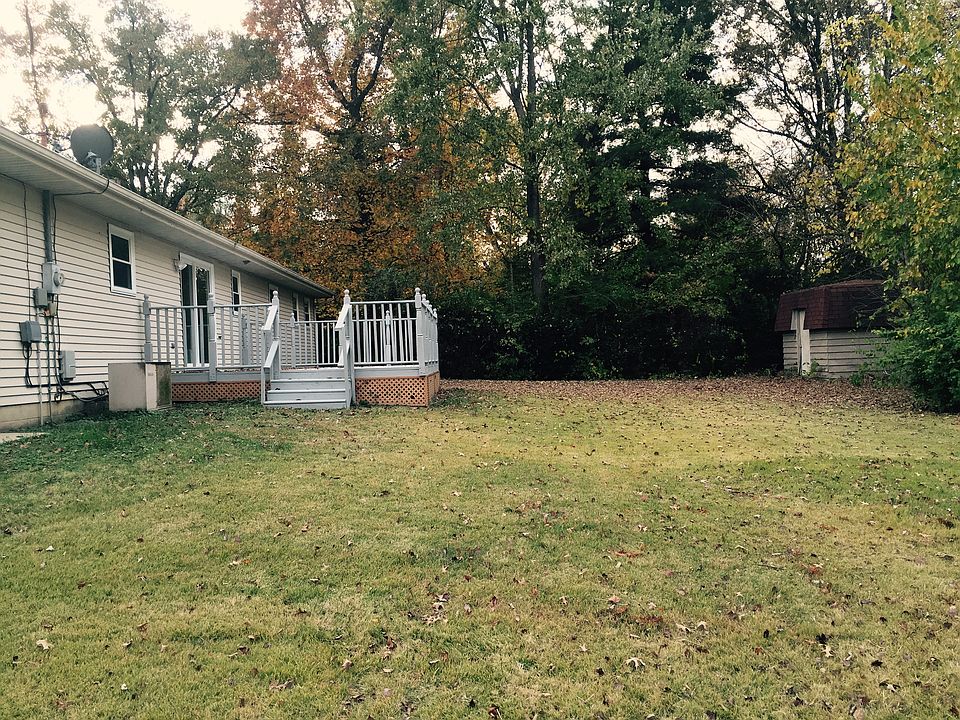 2nd image of 157 Marilyn Ave