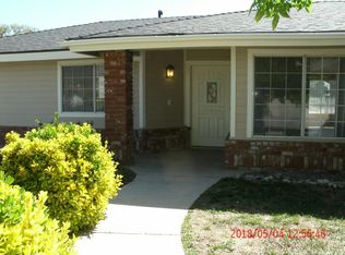 22560 Camp Dr, Tehachapi, CA 93561