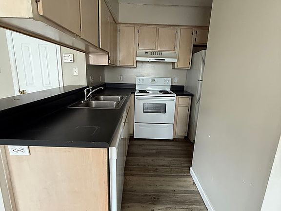 3rd image of 2462 Nugget Ln