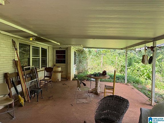 5th image of 573 E Highland St