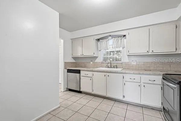 1706 Belleair Forest Dr #136 — Photo 8