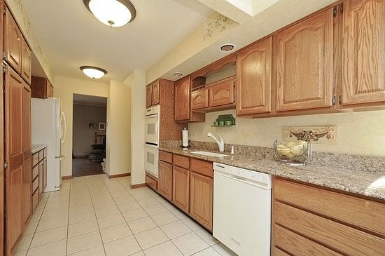 5th image of 11507 S 86th Ave