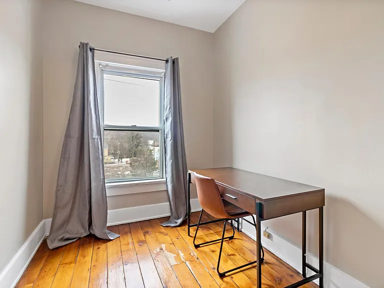 3416 Walworth Ave — Photo 3