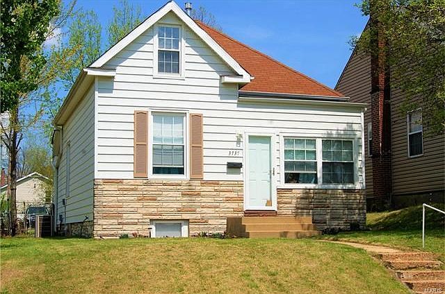 This Adorable Home could be yours.  This 2 story, 3 bedroom home is move in ready!
