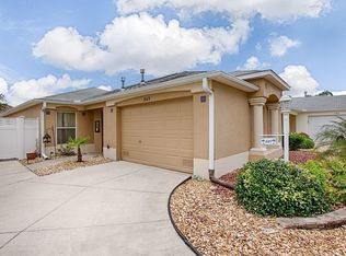 849 Chappells Dr, The Villages, FL 32162