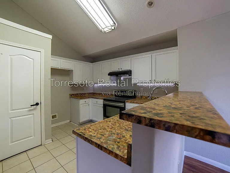 1919 E Highland Blvd — Photo 28