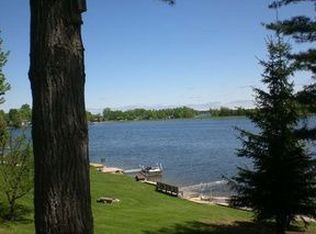 5169 King Henry Cir, Gladwin, MI 48624