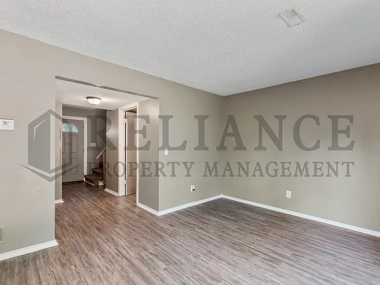 1526 E Fortuna St — Photo 11