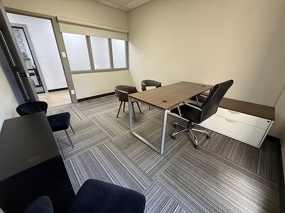 4th image of 6303 Indiana Ave Suite 105