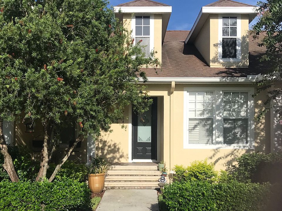 Unique Garden Home for Sale