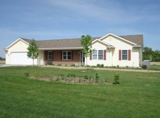11619 N 1200th St, Robinson, IL 62454